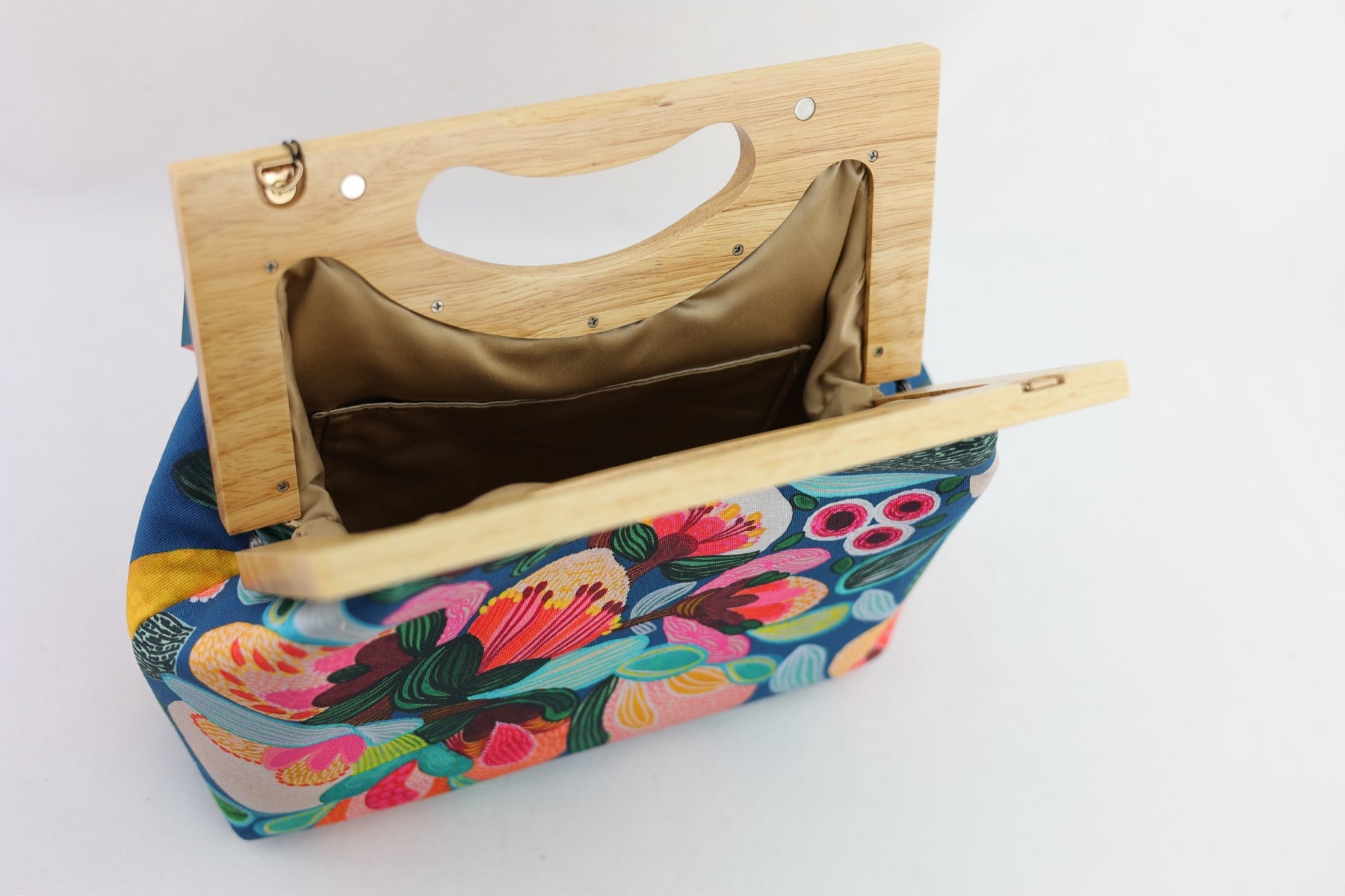 Protea & Bush Flowers Medium Women's Clutch Bag | PINK OASIS