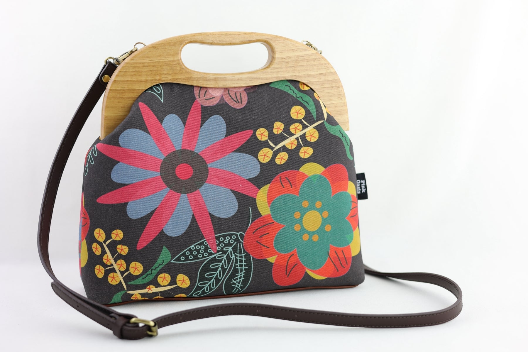 Backyard Garden Flowers Women's Clutch Bag | PINK OASIS