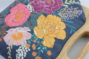 Peonies Garden Flowers Women's Clutch Bag | PINK OASIS
