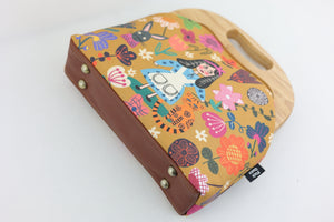 Alice in wonderland Clutch Bag | PINK OASIS