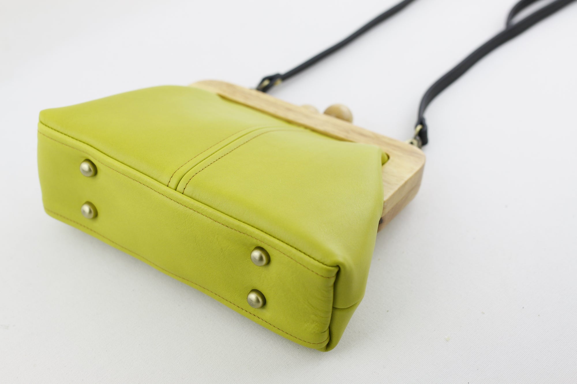 Women's Green Genuine Leather Clutch Bag with Strap | PINKOASIS