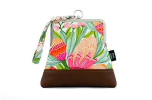 Australian Native Flower Gum Blossoms Wristlet Bag | PINKOASIS