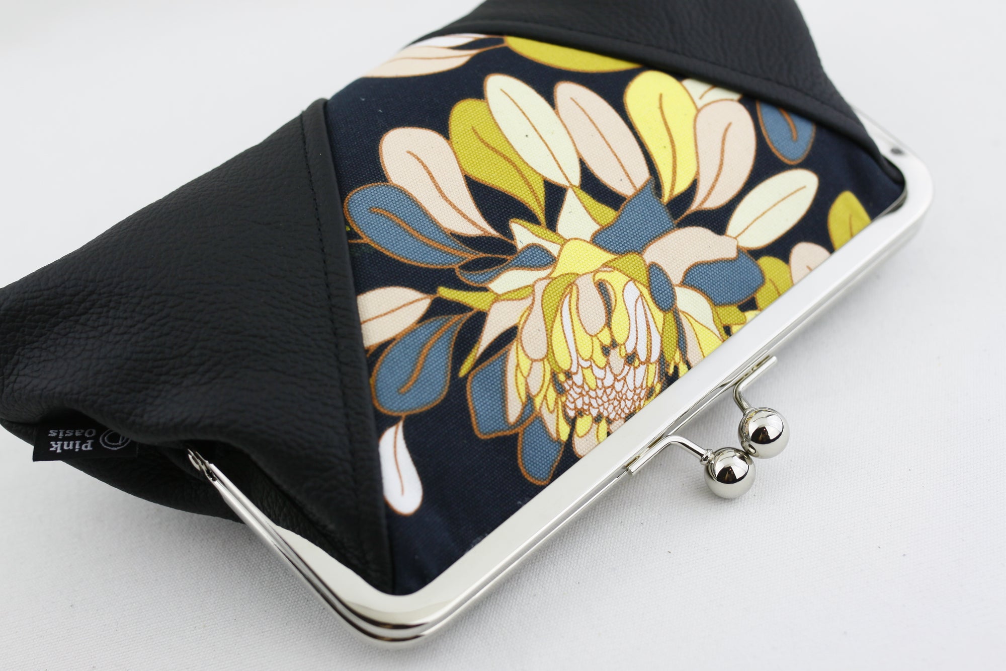 Ginger Utopia Flower Kisslock Clutch & Crossbody Bag | PINKOASIS
