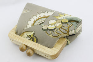 Rustic Flower Small Wooden Frame Clutch Bag | PINKOASIS